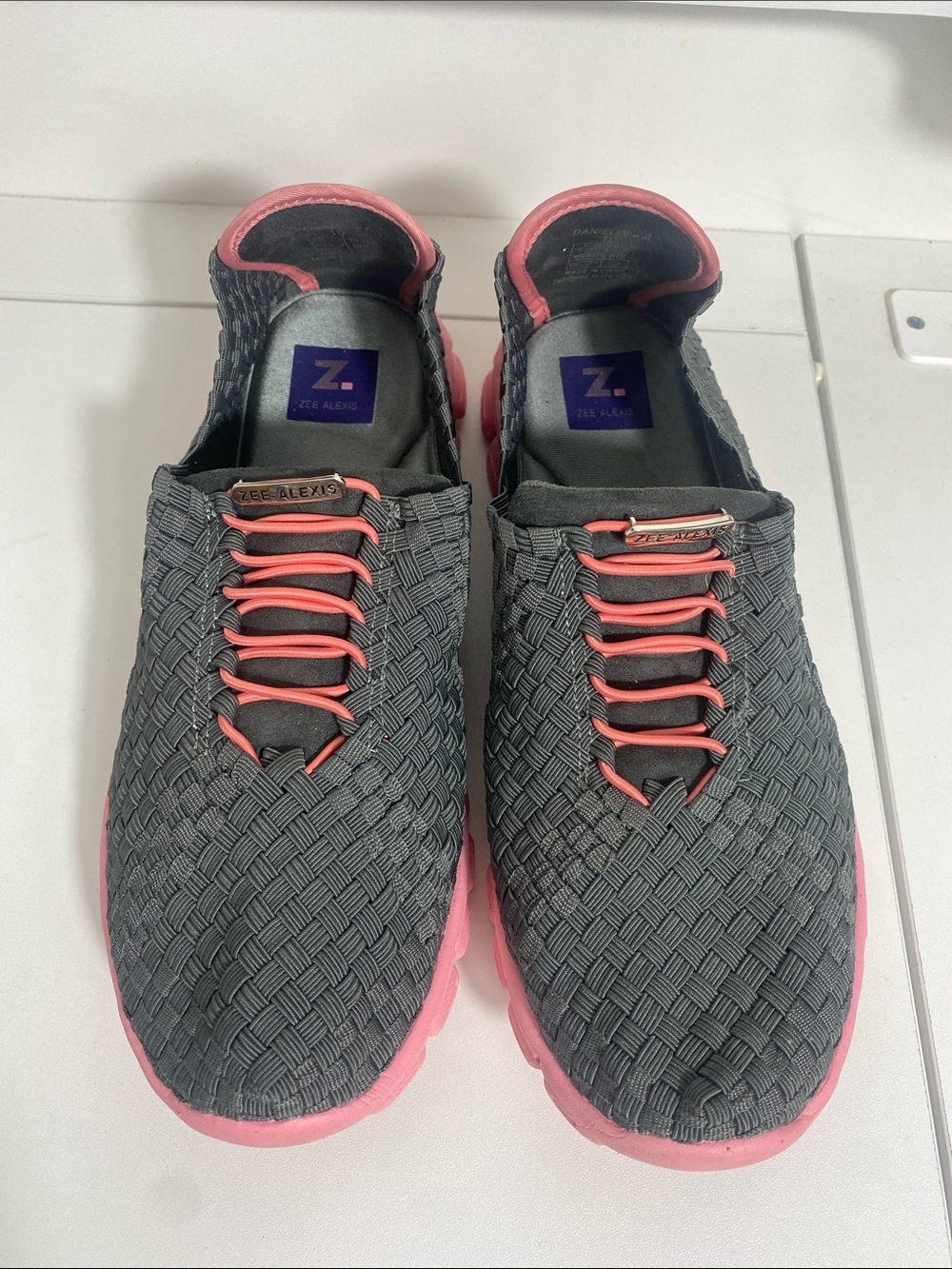 Zee Alexis Gray Woven Slip-On Sneakers with Pink Accents Size 10 - Picture 3 of 16